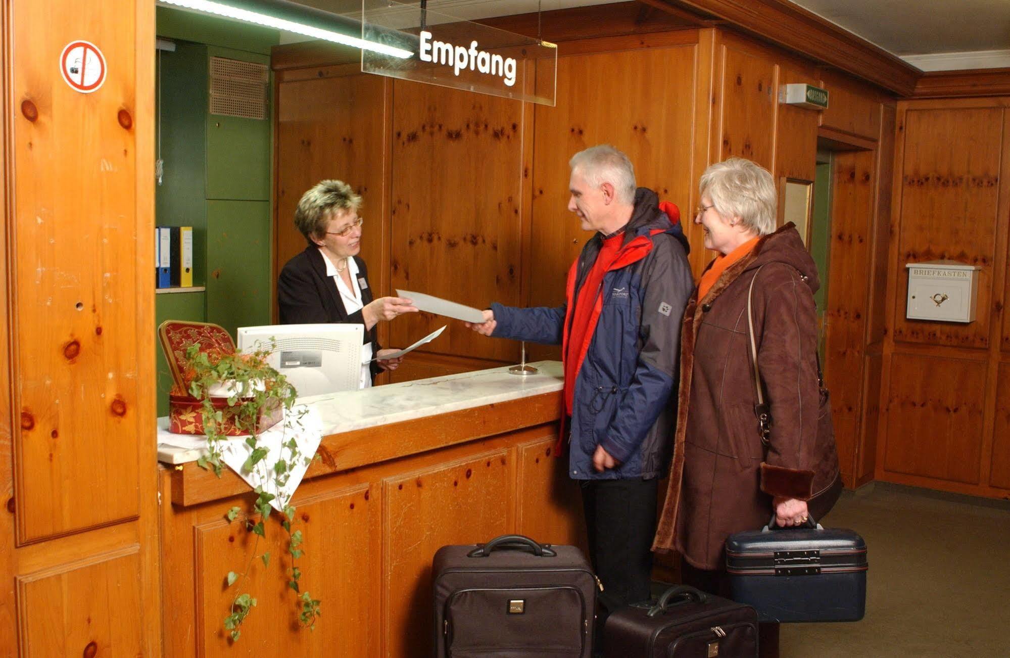 Hotel Bad Griepshop Hille Екстериор снимка